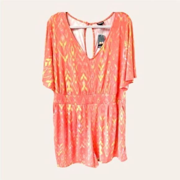 TORRID Women's Short Sleeve Coral Ikat Studio Knit Romper 3X - Picture 2 of 14